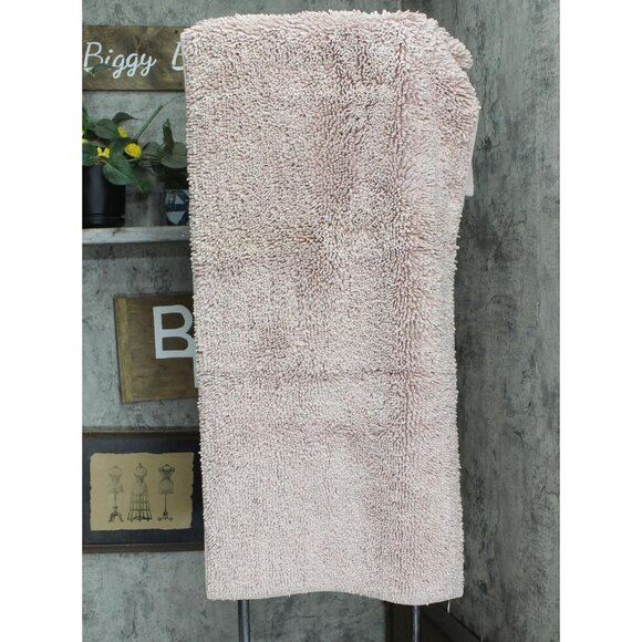 NEW Mohawk Home Non-Slip Fuzzy Bathroom Rug 16718548b84d1f Pink 2' x 5' - Picture 1 of 5